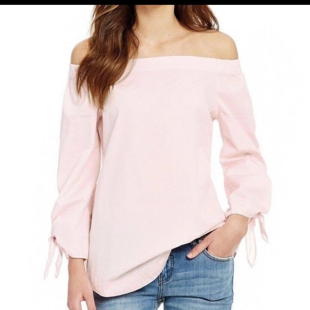 Free people pink off the shoulder blouse. NWT. S